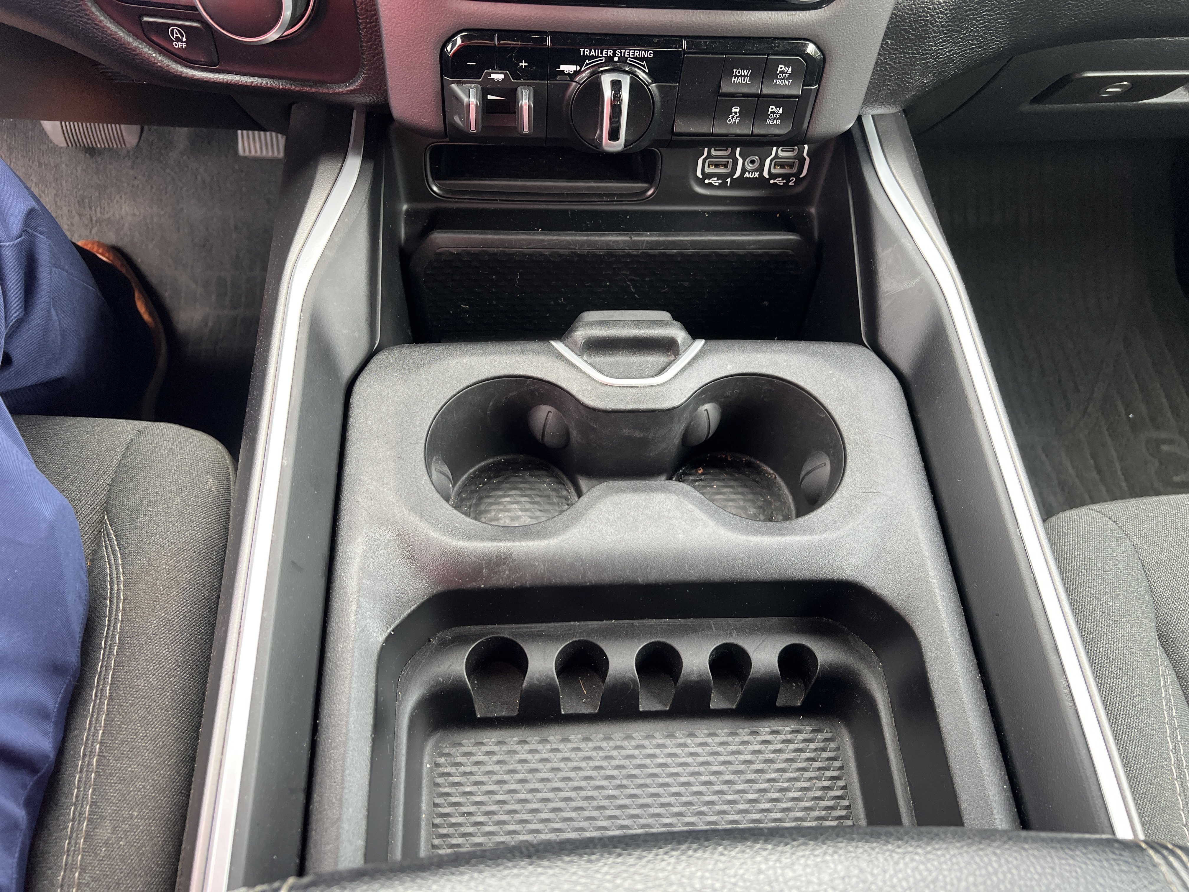 Used 2022 RAM 1500 Big Horn AWD/4WD image 25