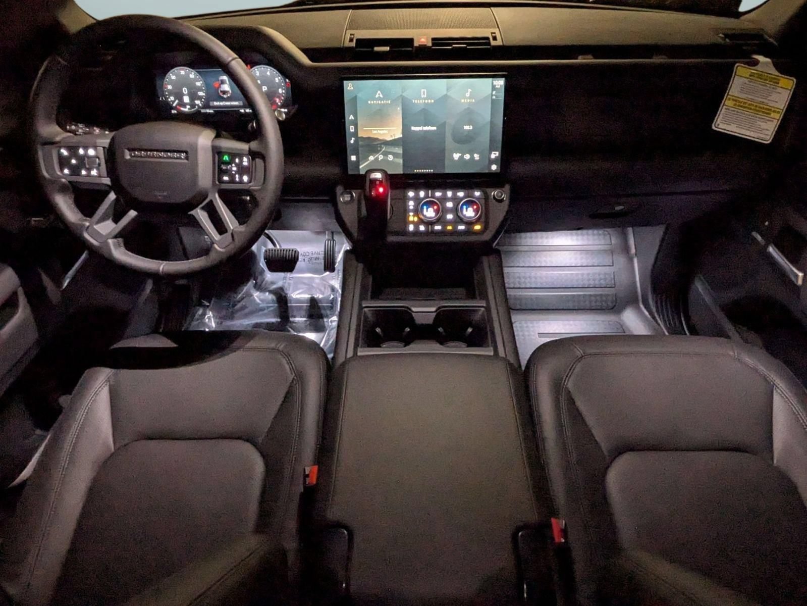 New 2026 Land Rover Defender 110 X-Dynamic SE AWD/4WD image 26