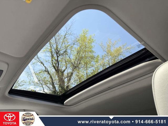 Certified 2023 Toyota Sienna XLE AWD/4WD image 22