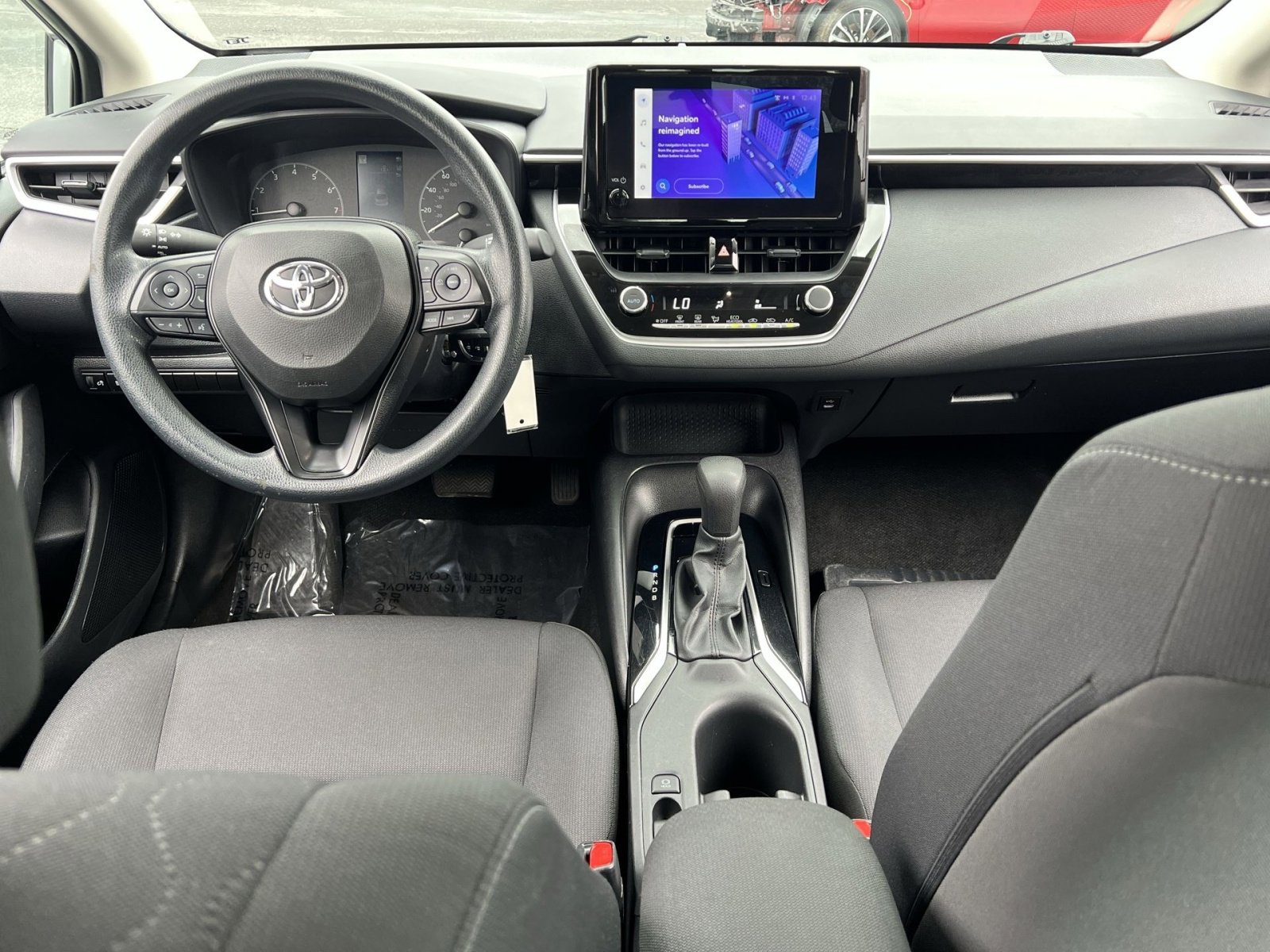 Used 2024 Toyota Corolla LE image 21