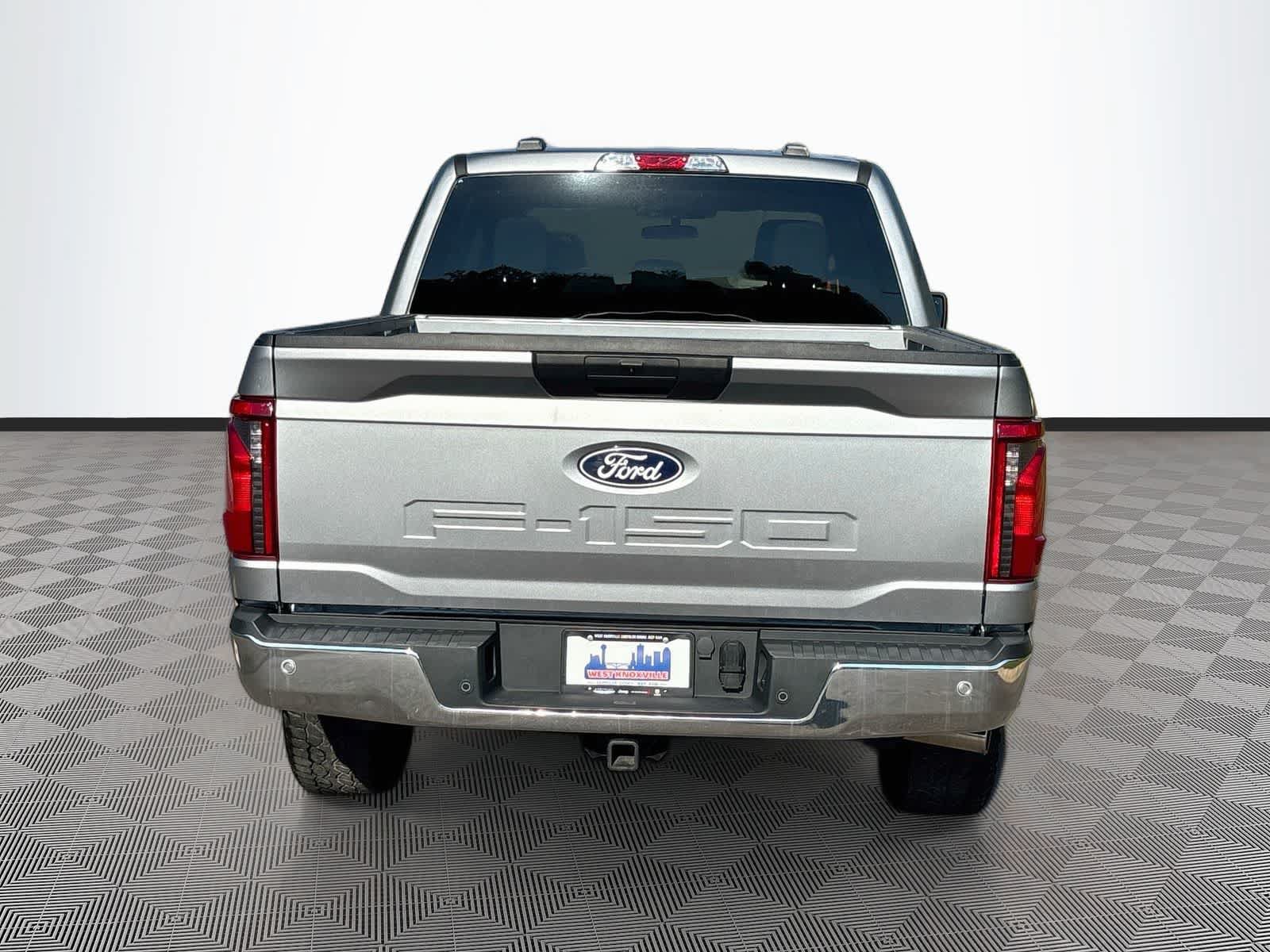 Used 2025 Ford F150 XLT w/ Equipment Group 301A Standard AWD/4WD image 6