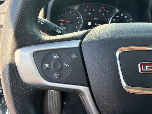 Used 2024 GMC Terrain SLE w/ Driver Convenience Package AWD/4WD image 44