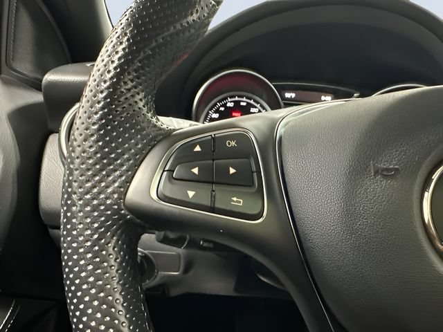 Used 2019 Mercedes-Benz GLA 250 4MATIC image 18
