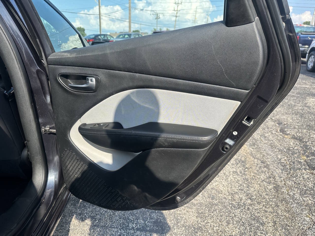 Used 2014 Dodge Dart SXT FWD image 16