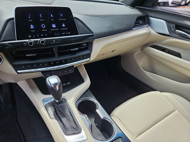 Used 2024 Cadillac CT4 Luxury w/ Sun And Sound Package RWD image 21