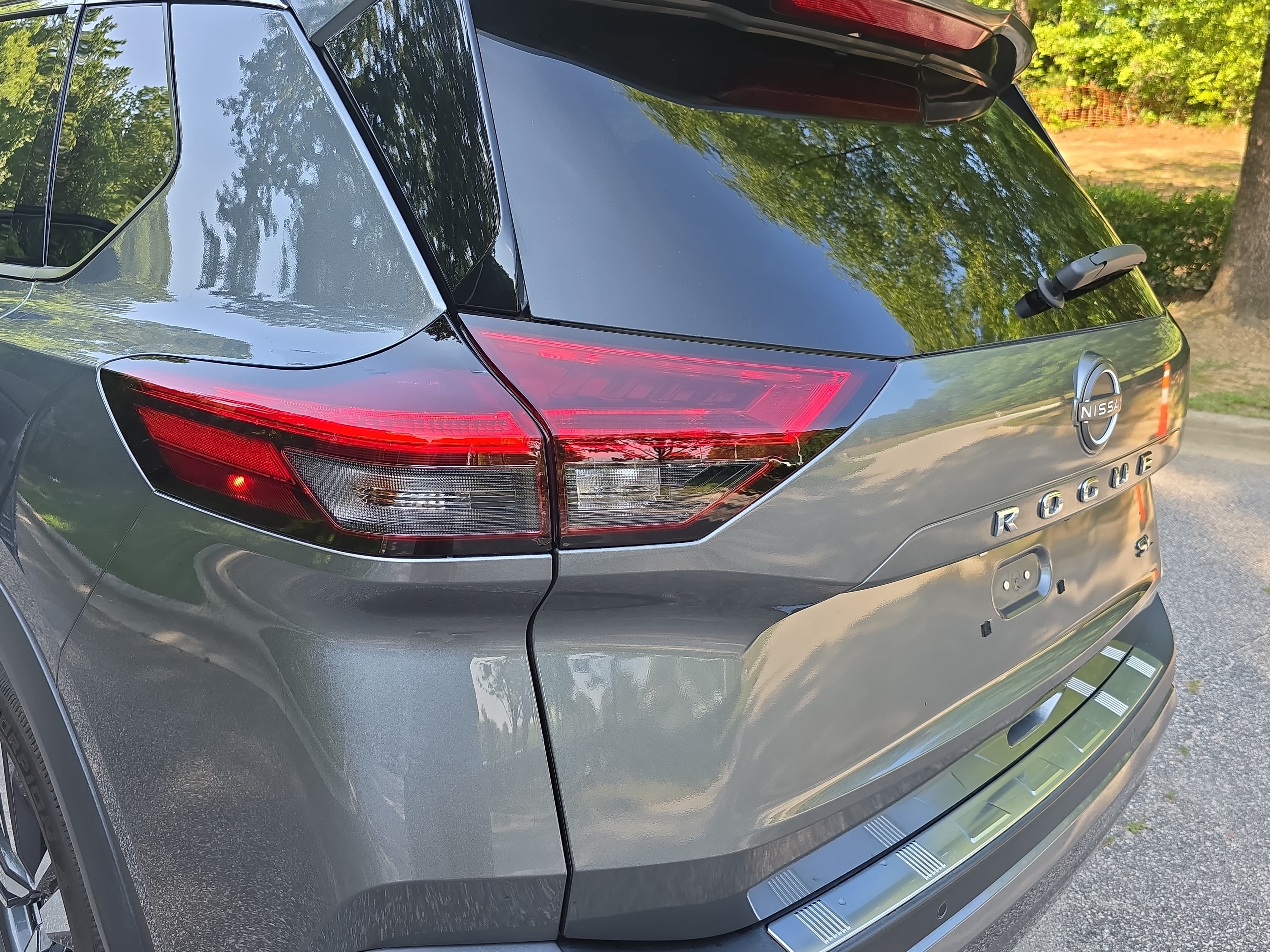 Used 2023 Nissan Rogue SL w/ SL Premium Package FWD image 34