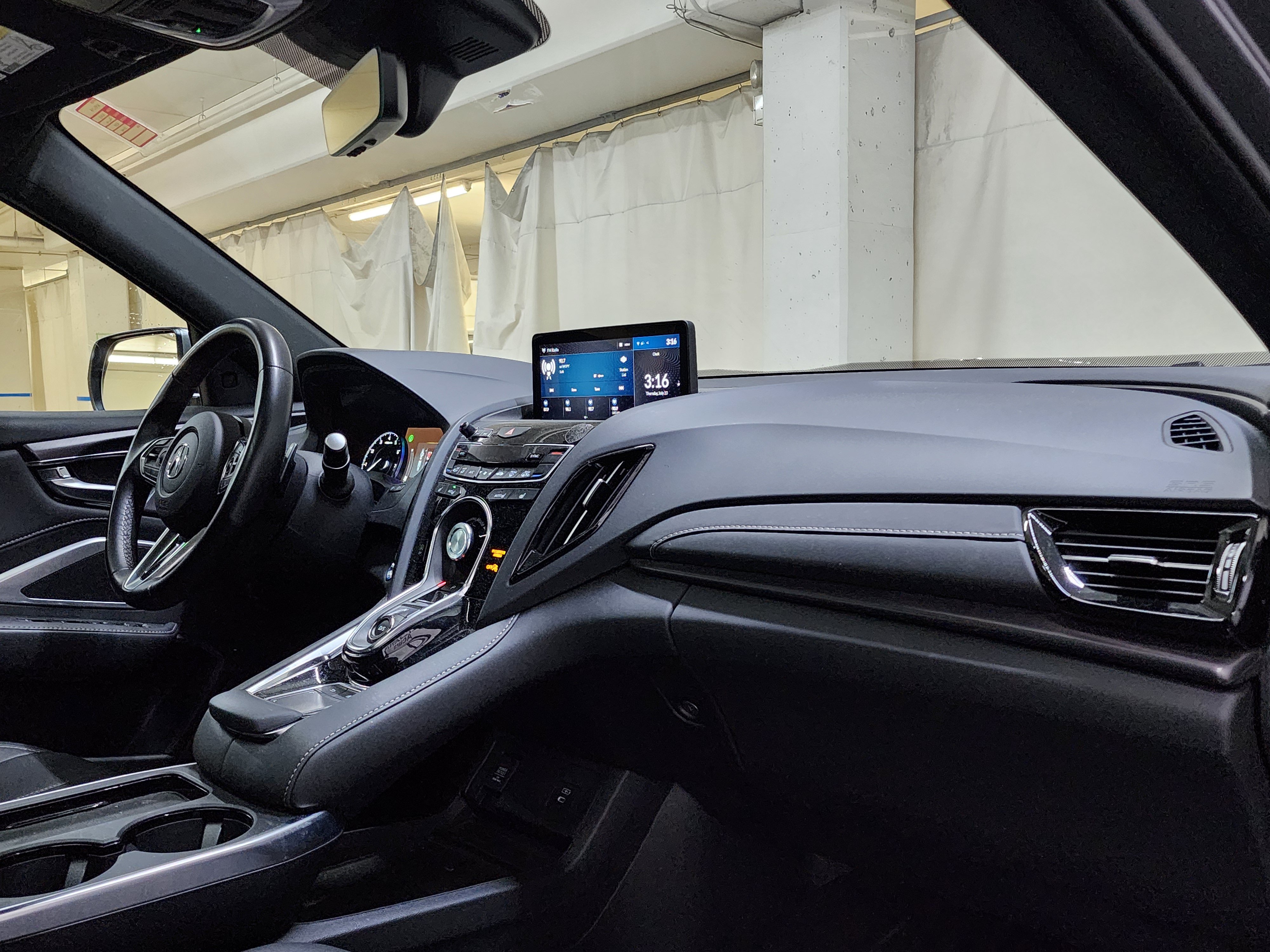 Certified 2025 Acura RDX SH-AWD image 21