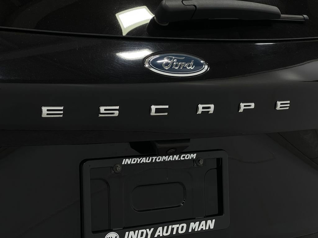 Used 2020 Ford Escape Titanium w/ Titanium Premium Package 2.0 image 40