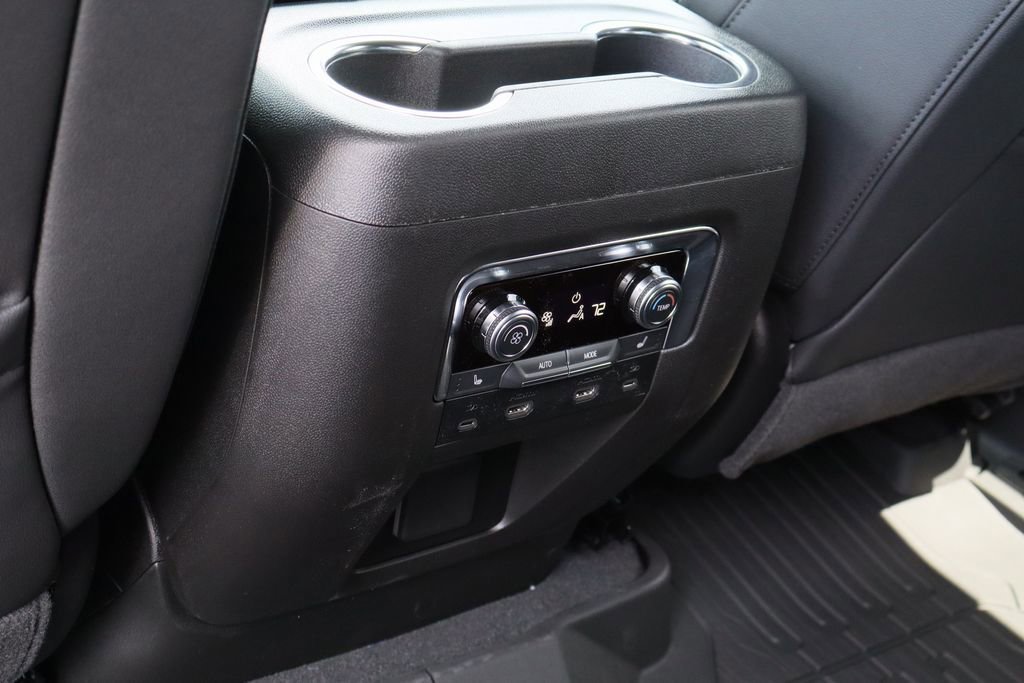 New 2026 GMC Yukon XL Elevation w/ Elevation Premium Package AWD/4WD image 26