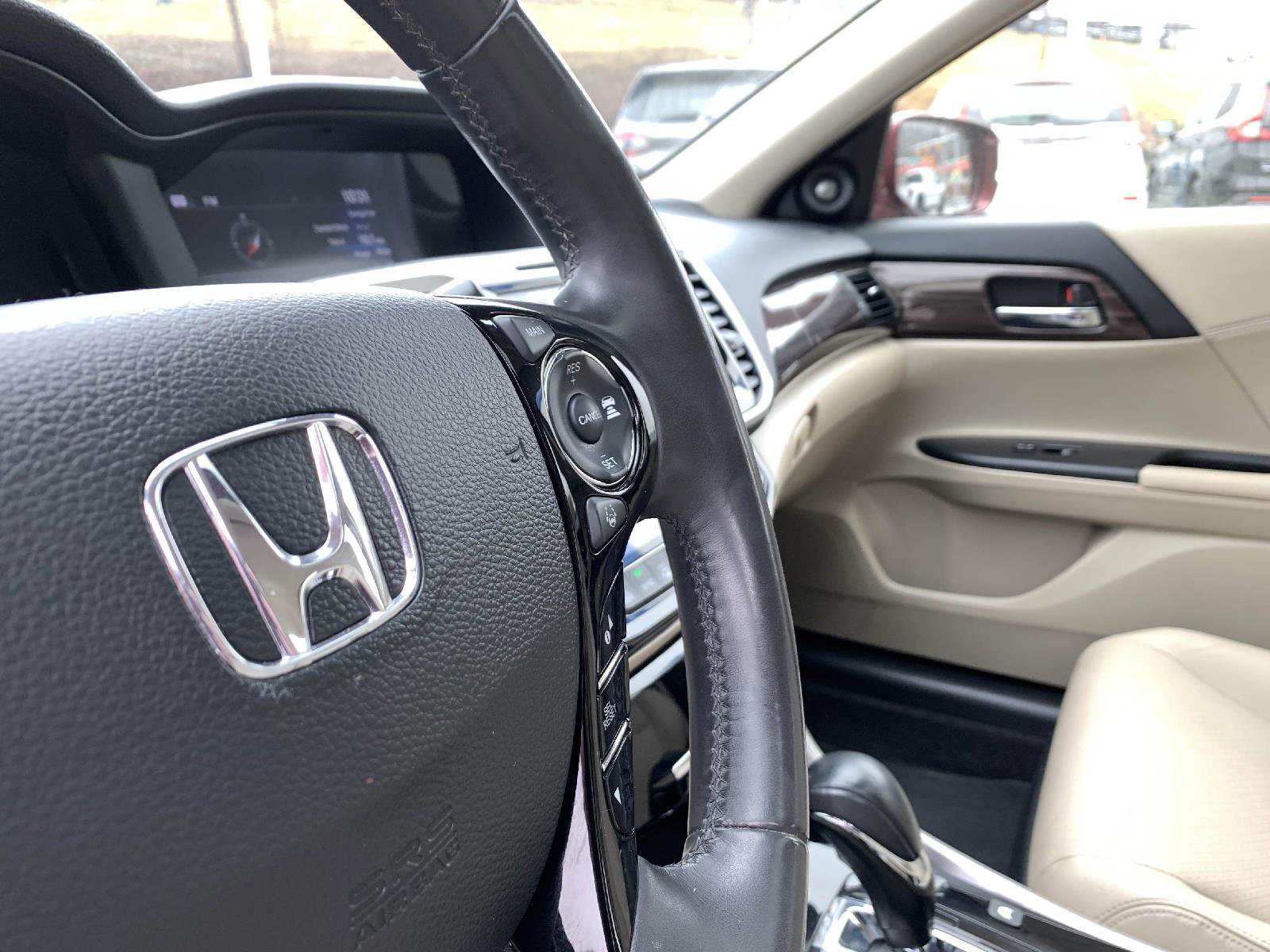 Used 2017 Honda Accord EX-L image 50