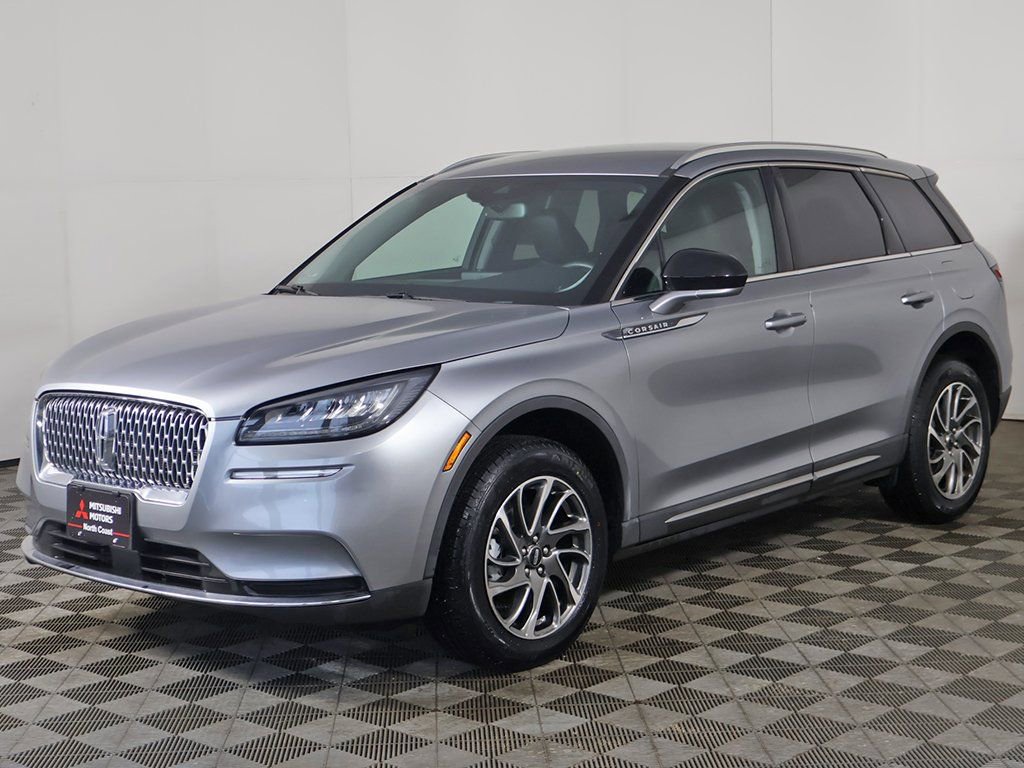 Used 2022 Lincoln Corsair AWD w/ Equipment Group 101A image 8