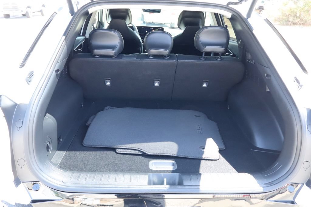 Used 2025 Kia EV6 Wind RWD image 34