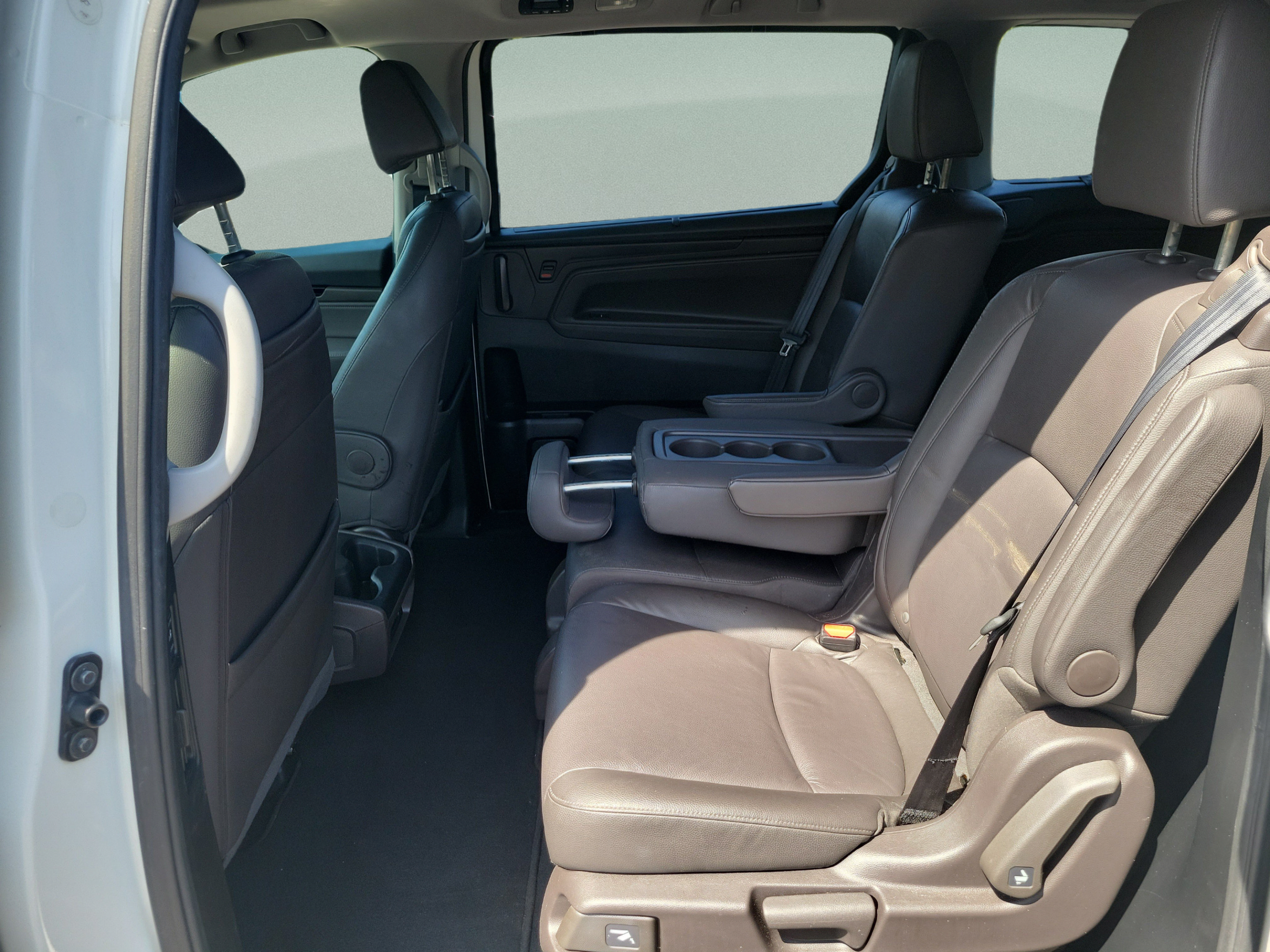 Certified 2018 Honda Odyssey Elite image 9