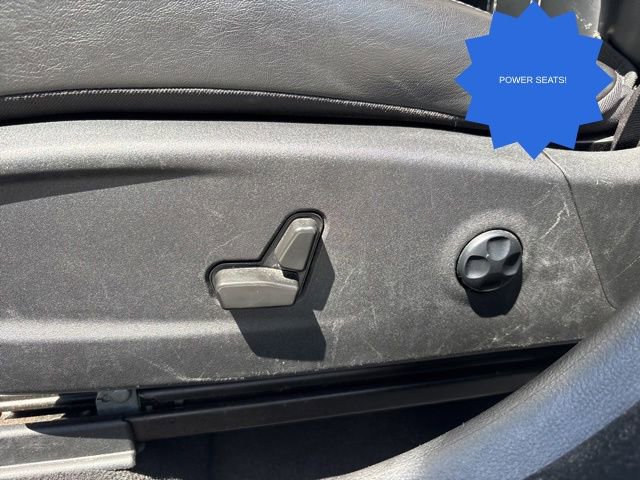 Used 2021 Chrysler 300 S RWD image 13