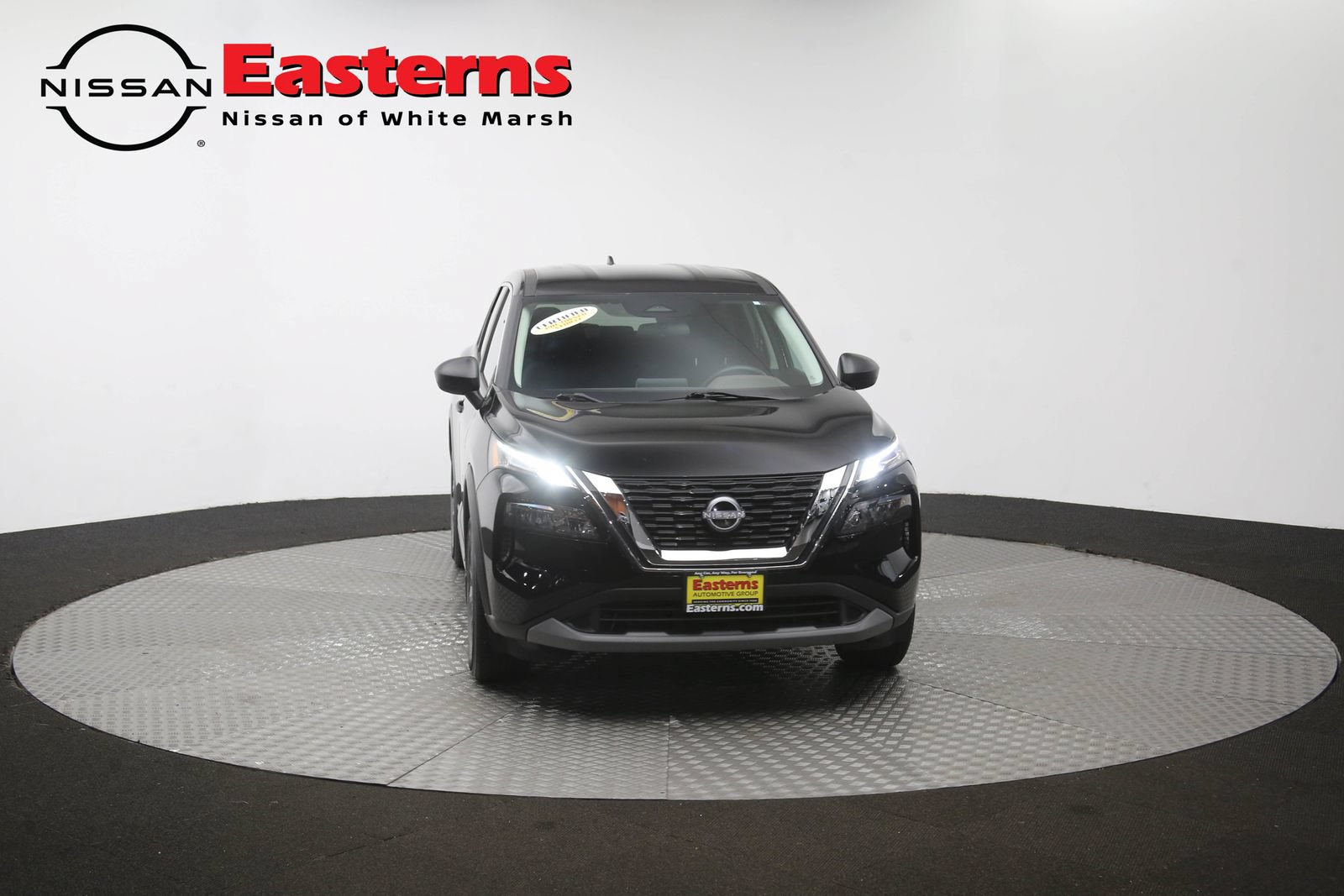 Used 2023 Nissan Rogue S AWD/4WD image 49