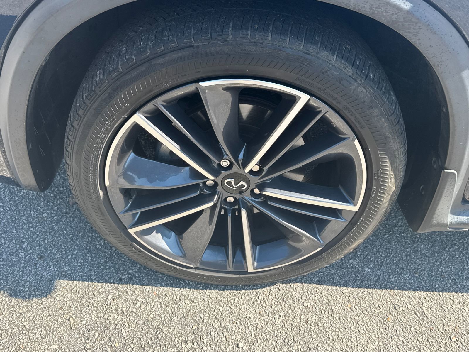 Used 2023 INFINITI QX55 Essential image 11