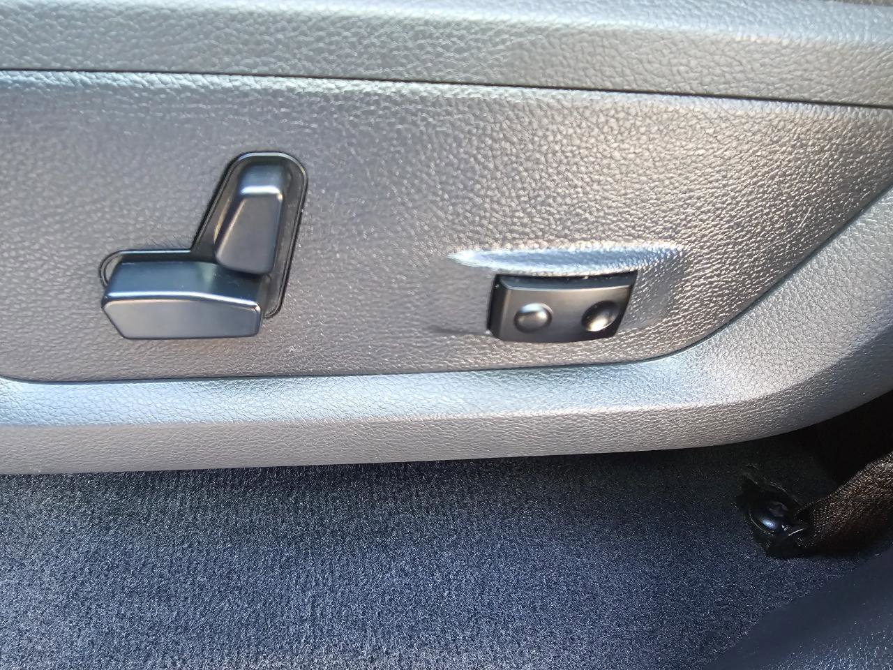 Used 2012 RAM 1500 Big Horn image 34