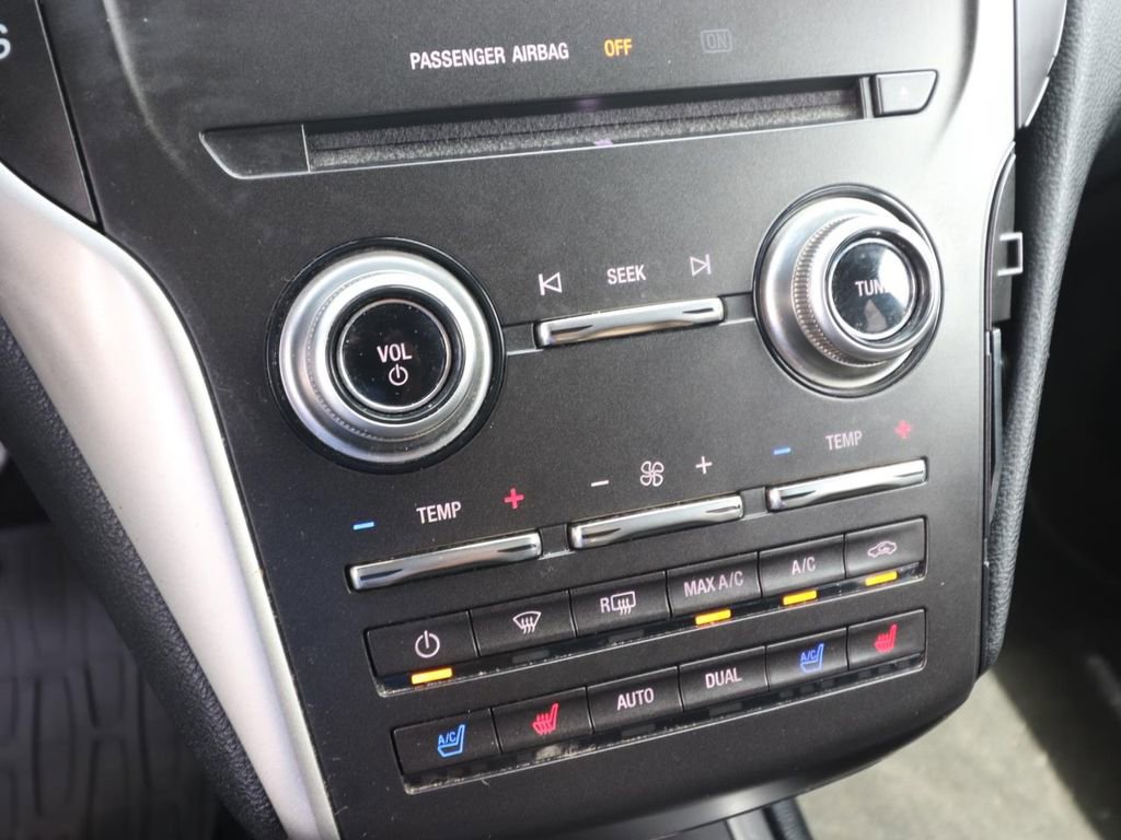 Used 2015 Lincoln MKC FWD w/ Equipment Group 102A Reserve image 21