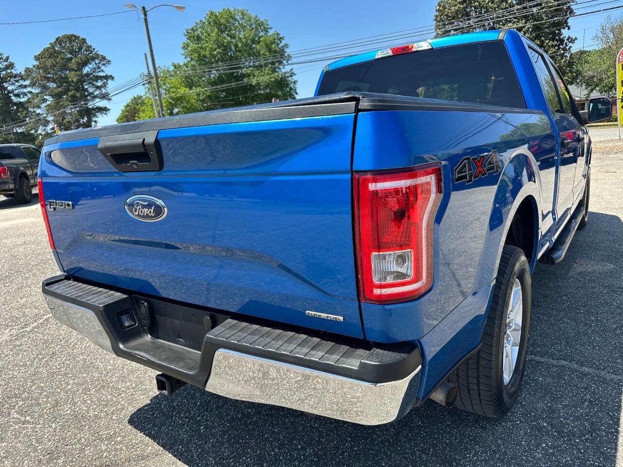 Used 2016 Ford F150 XLT w/ Equipment Group 301A Mid AWD/4WD image 15