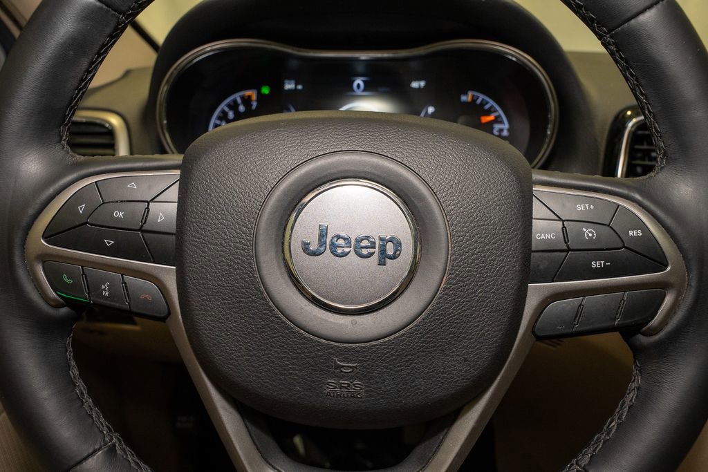 Used 2019 Jeep Grand Cherokee Limited w/ Trailer Tow Group IV image 20