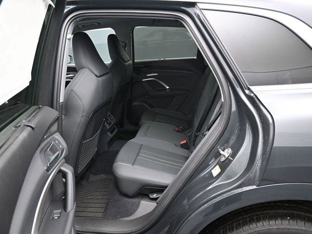 New 2025 Audi Q5 Premium Plus image 11