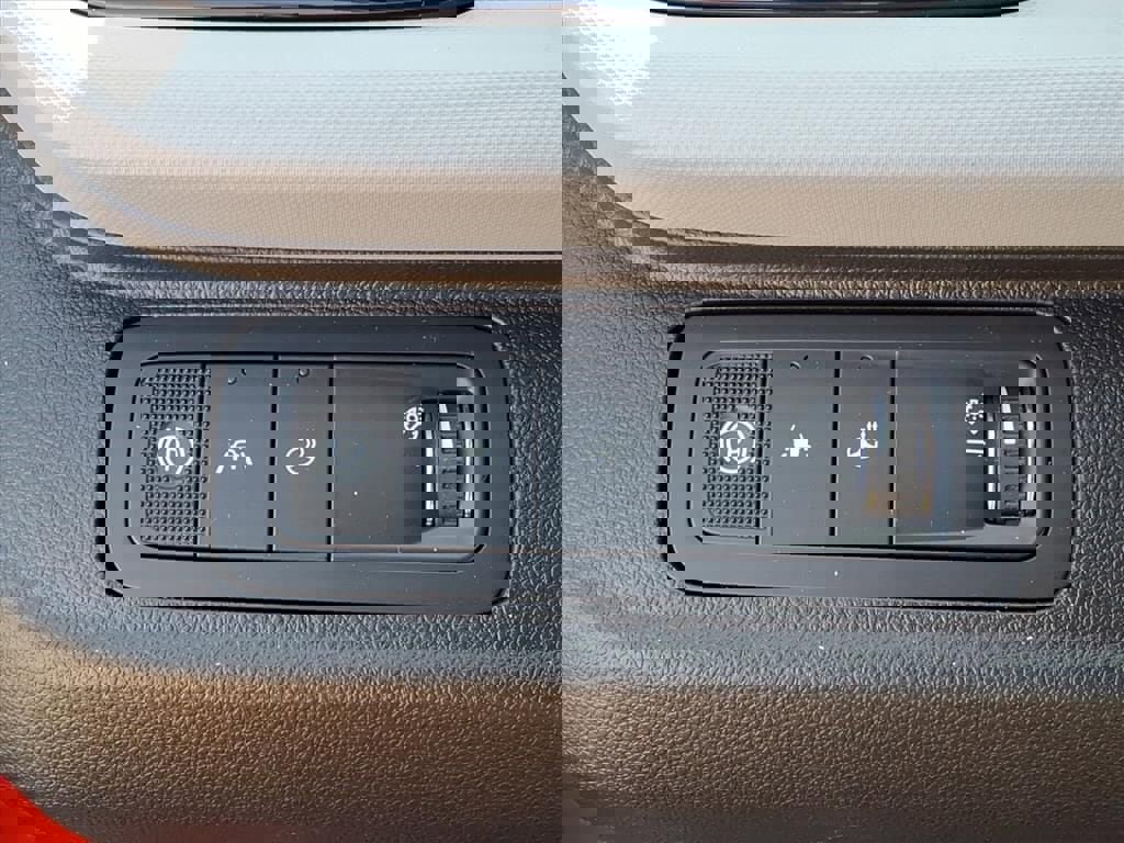 New 2027 Chevrolet Bolt RS w/ Technology Package image 12