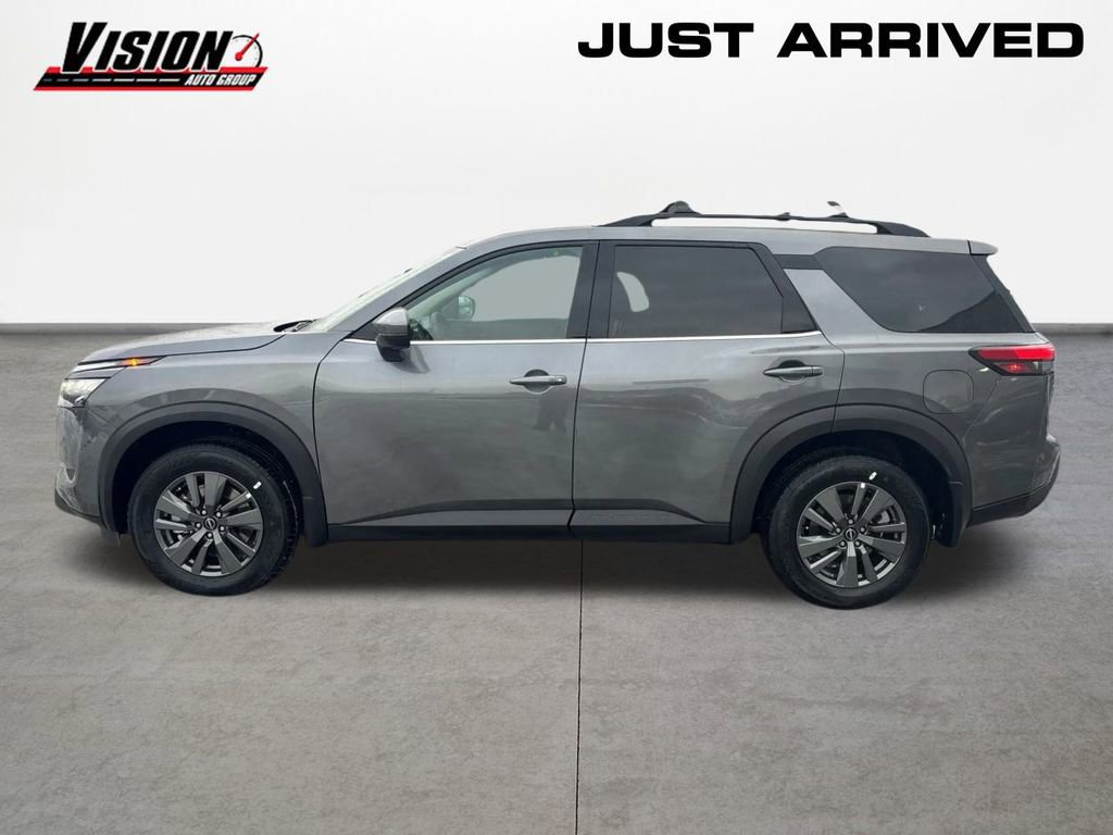 New 2025 Nissan Pathfinder SV w/ SV Premium Package image 8