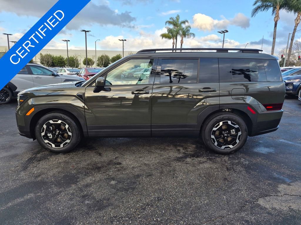 Used 2025 Hyundai Santa Fe SEL image 4