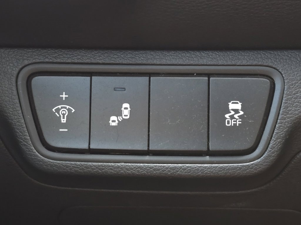 Used 2022 Kia Forte GT-Line image 30