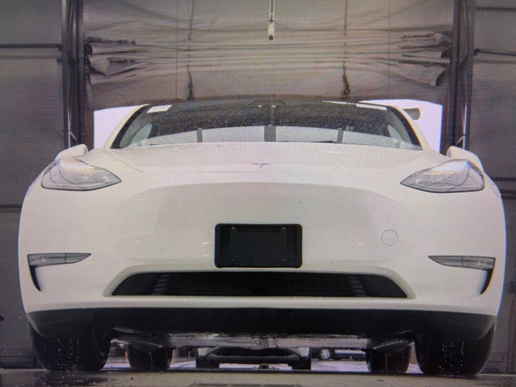 Used 2023 Tesla Model Y Long Range AWD/4WD image 13