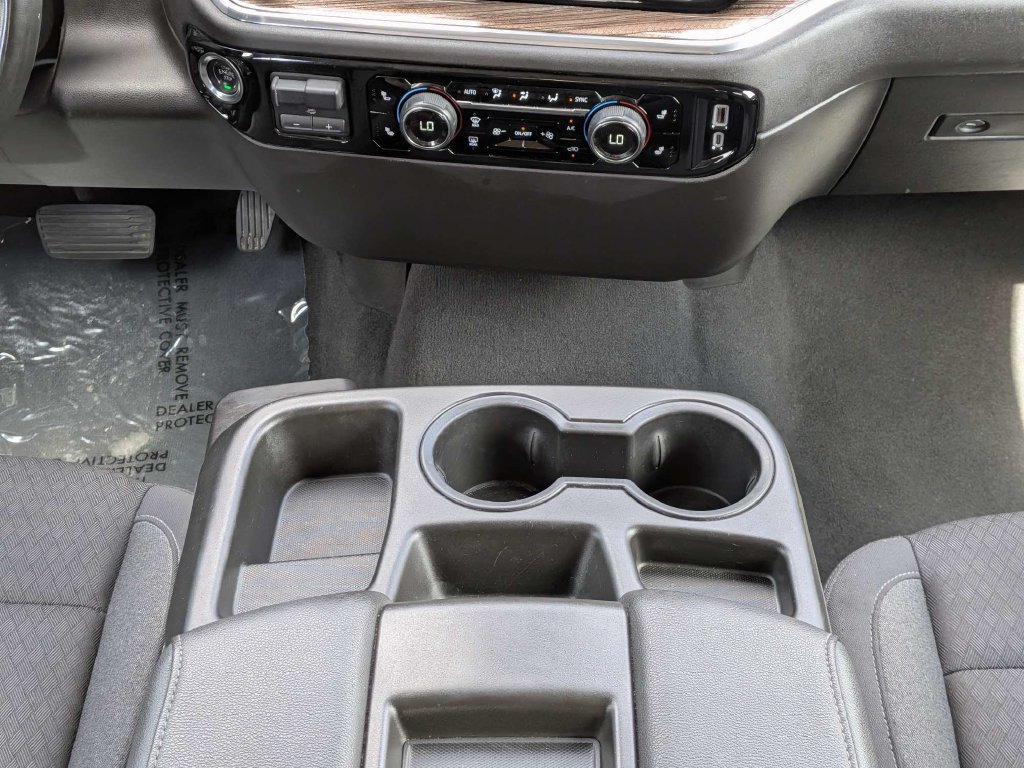 Used 2025 Chevrolet Silverado 1500 LT RWD image 17