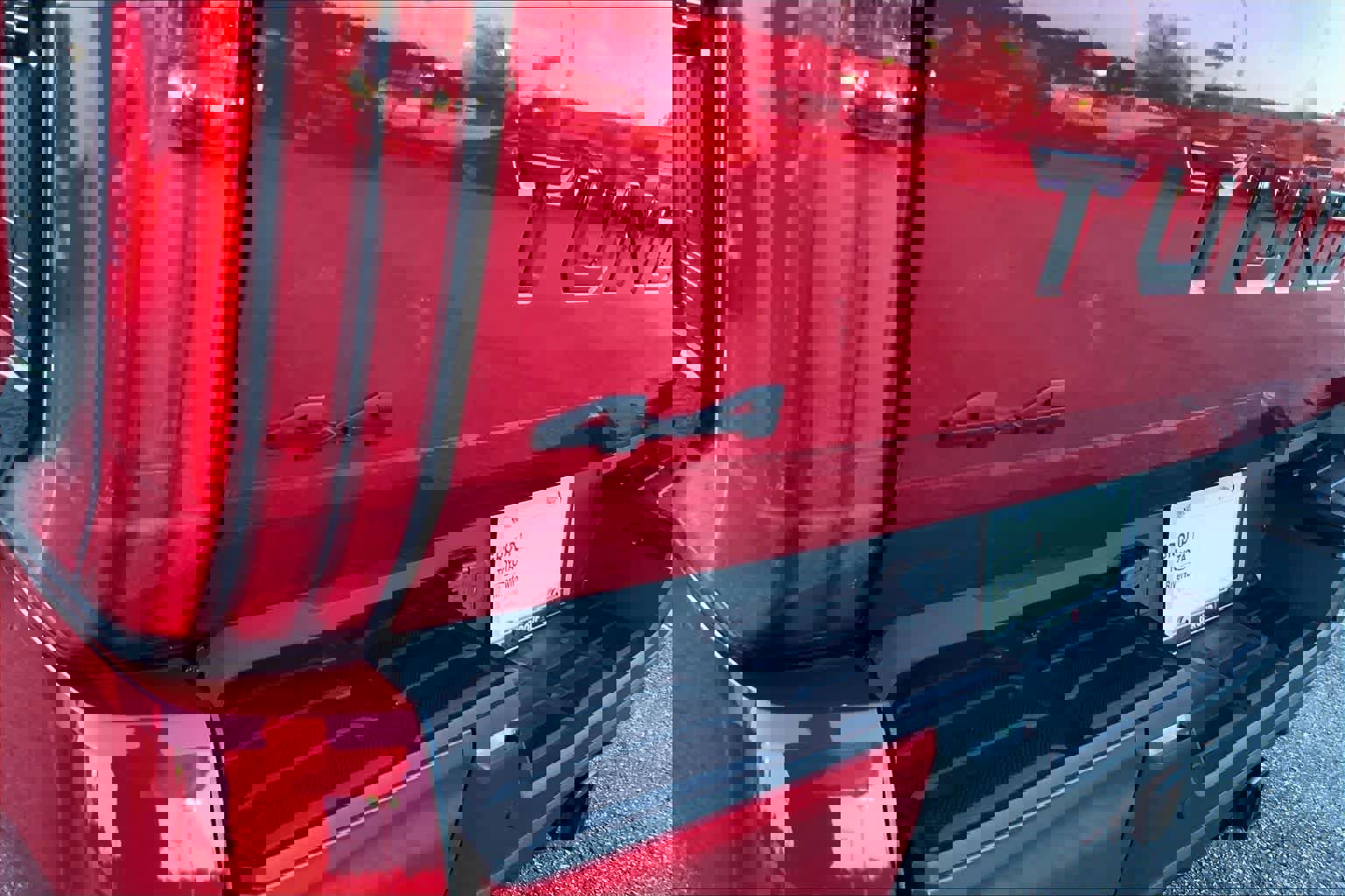 Used 2022 Toyota Tundra Platinum w/ Advanced Package image 30