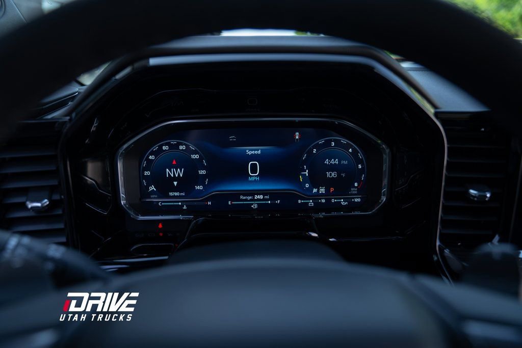 Used 2024 Chevrolet Silverado 1500 ZR2 w/ Technology Package image 40