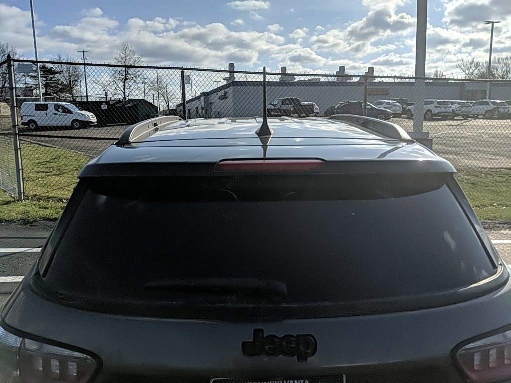 Used 2020 Jeep Compass Latitude image 6