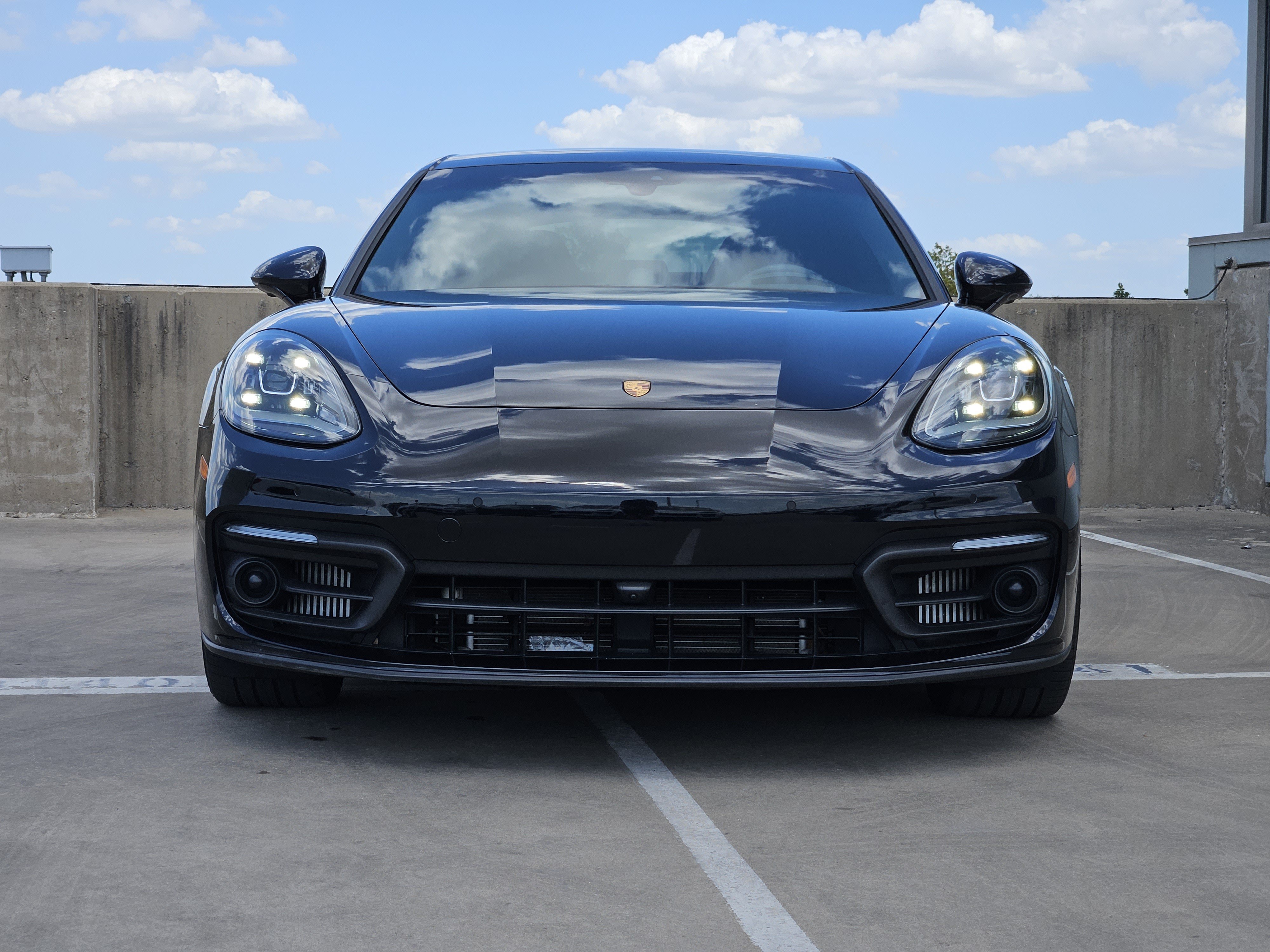 Certified 2023 Porsche Panamera Platinum Edition RWD image 11