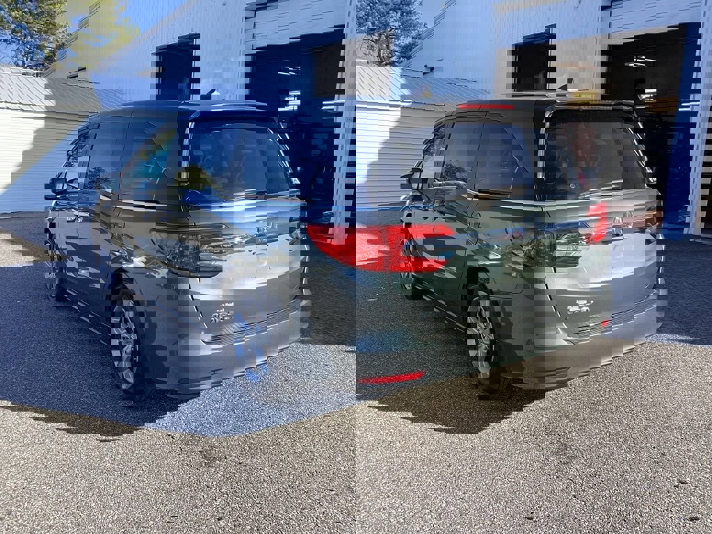 Used 2019 Honda Odyssey EX-L image 3