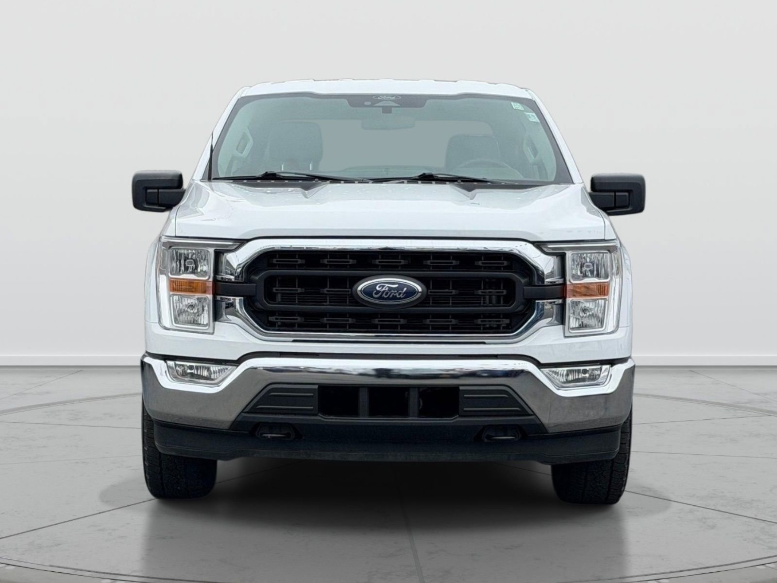 Used 2022 Ford F150 XLT w/ Trailer Tow Package image 2