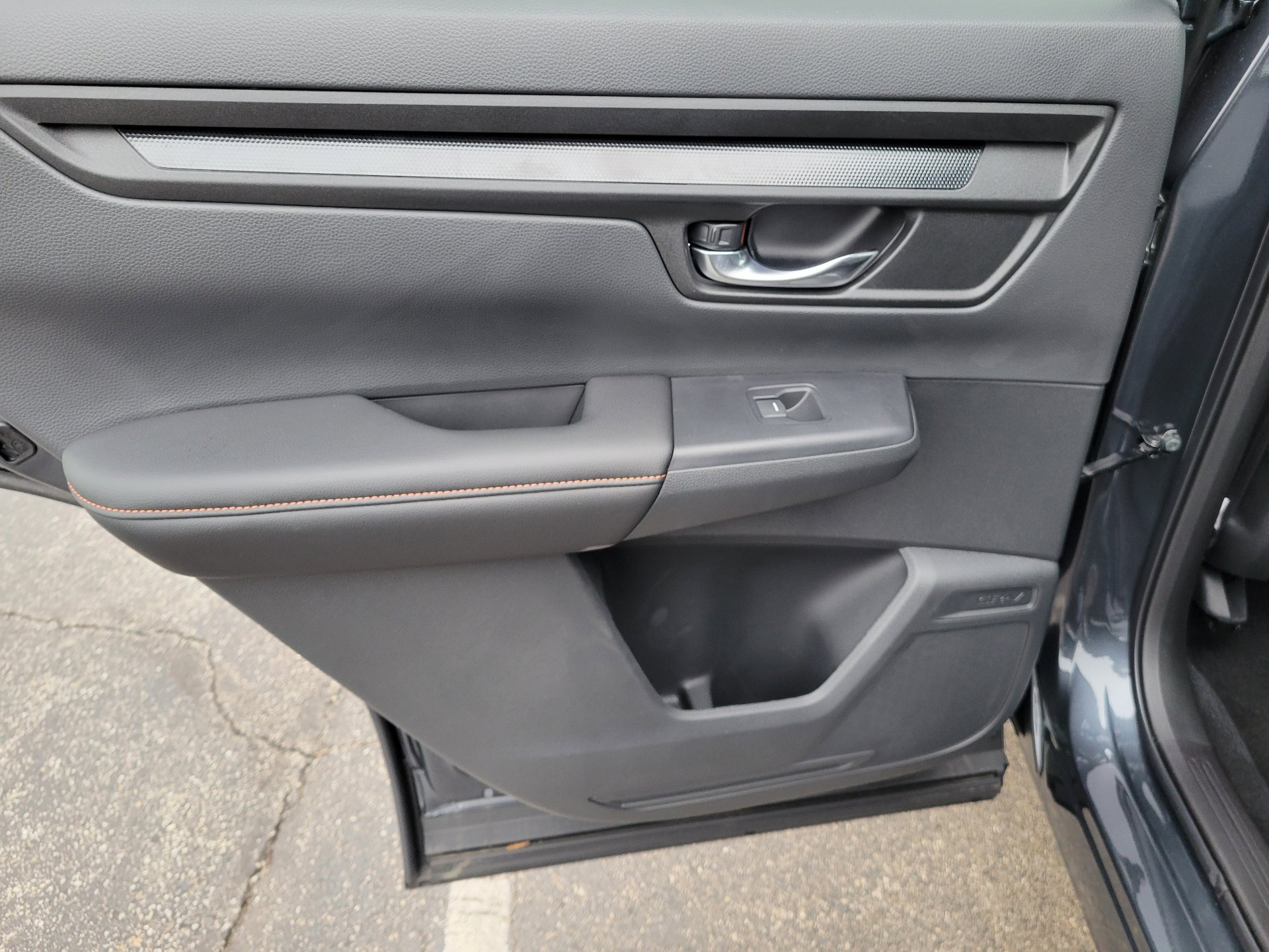 Certified 2026 Honda CR-V Sport image 13