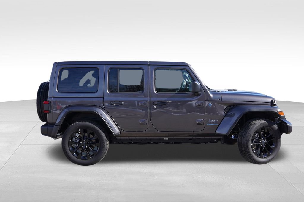 Certified 2025 Jeep Wrangler Unlimited Sahara w/ Safety Group image 3
