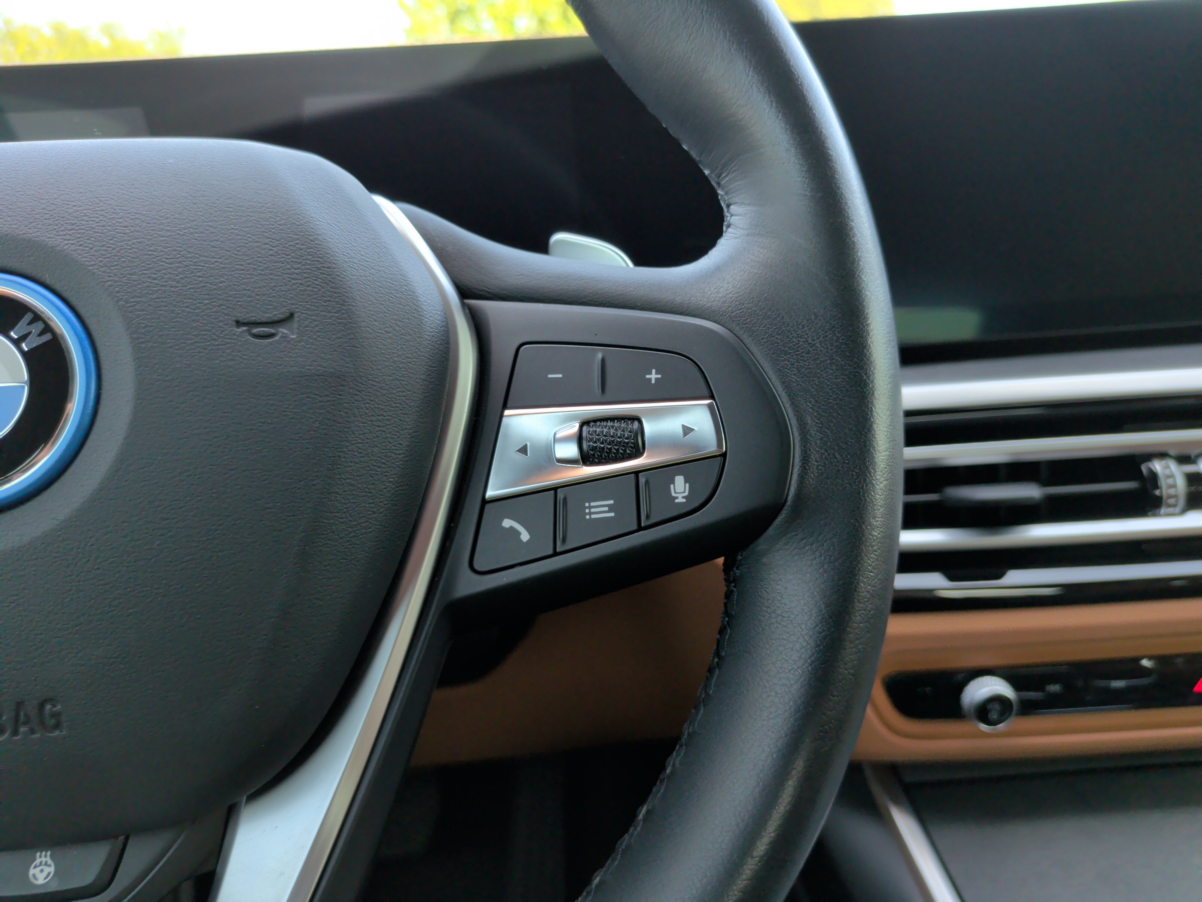Used 2023 BMW 330e w/ Premium Package RWD image 25