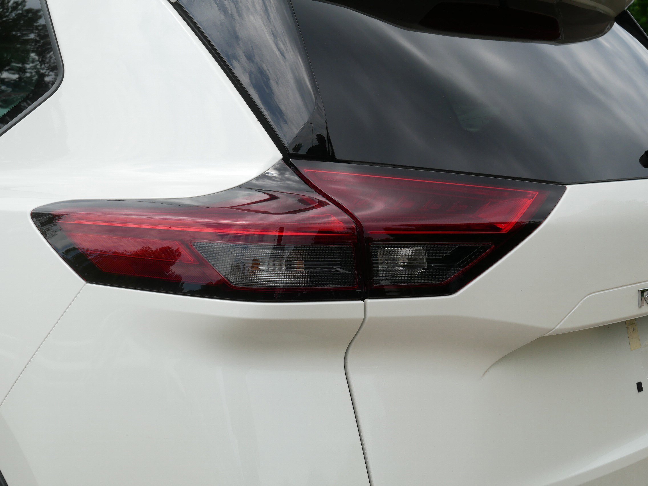 Certified 2023 Nissan Rogue SL w/ SL Premium Package AWD/4WD image 17