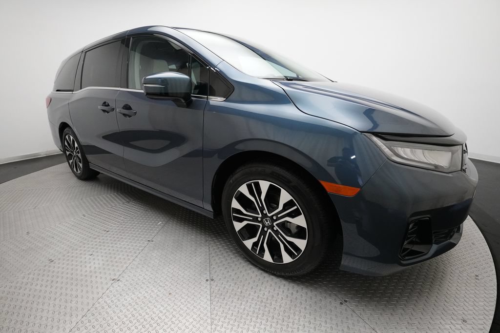 Certified 2026 Honda Odyssey Elite image 38