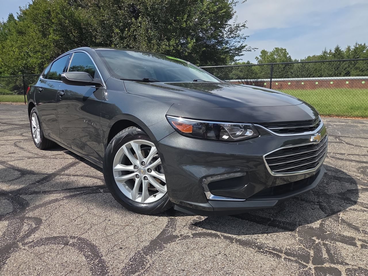 Used 2018 Chevrolet Malibu LT FWD image 34