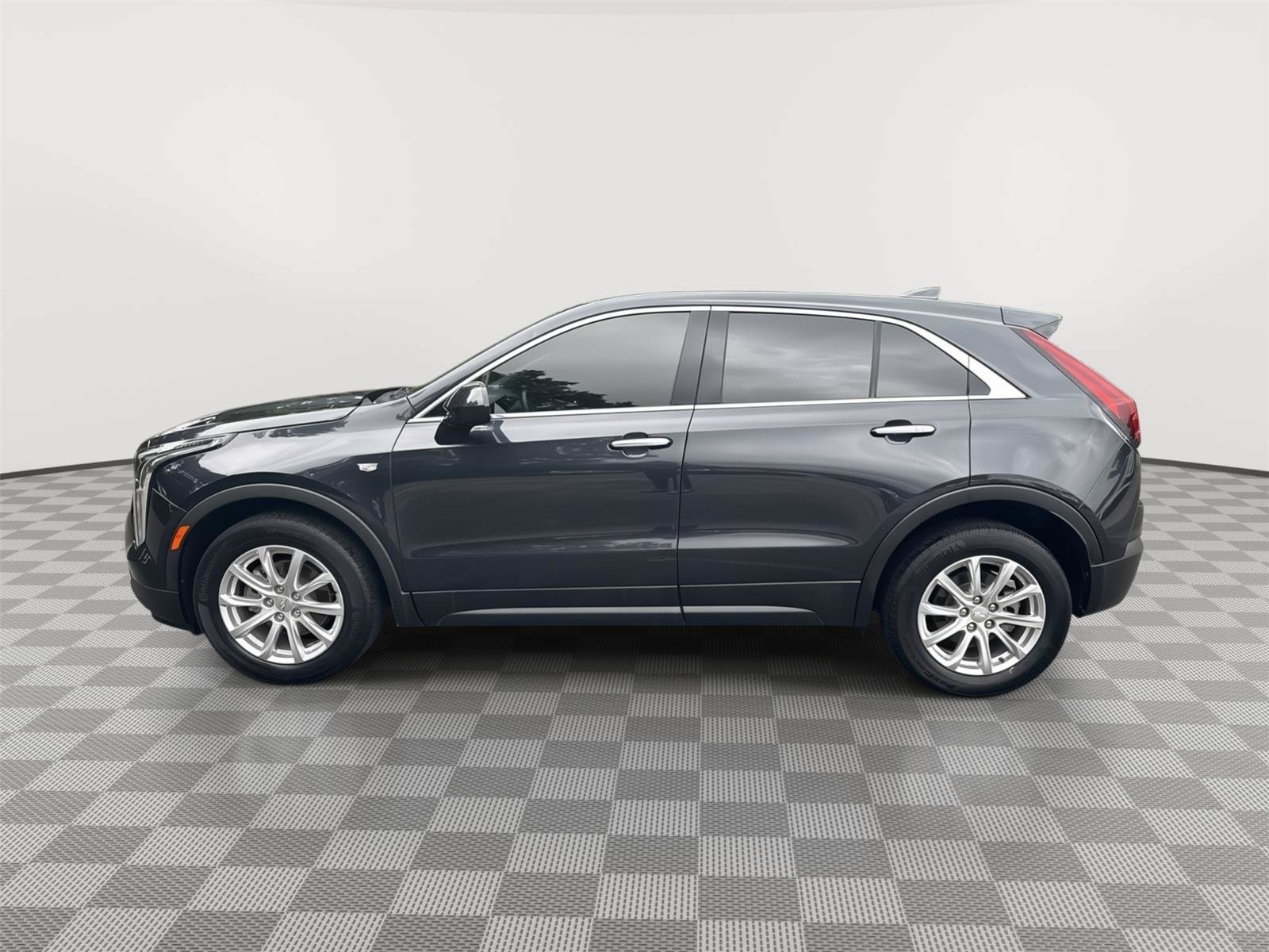 Used 2023 Cadillac XT4 Luxury FWD image 9