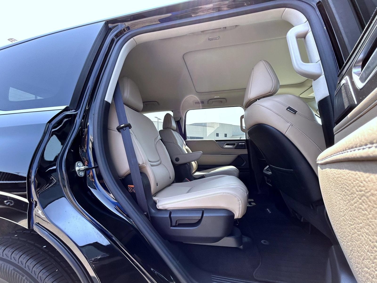 Certified 2025 INFINITI QX80 Pure AWD/4WD image 18
