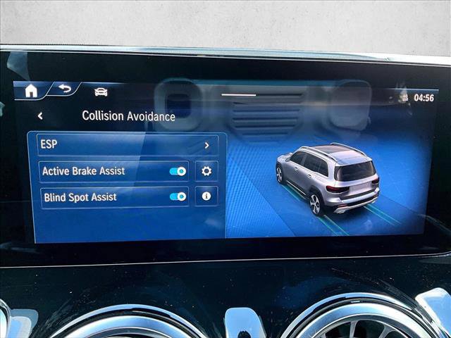 Used 2025 Mercedes-Benz GLB 250 image 24