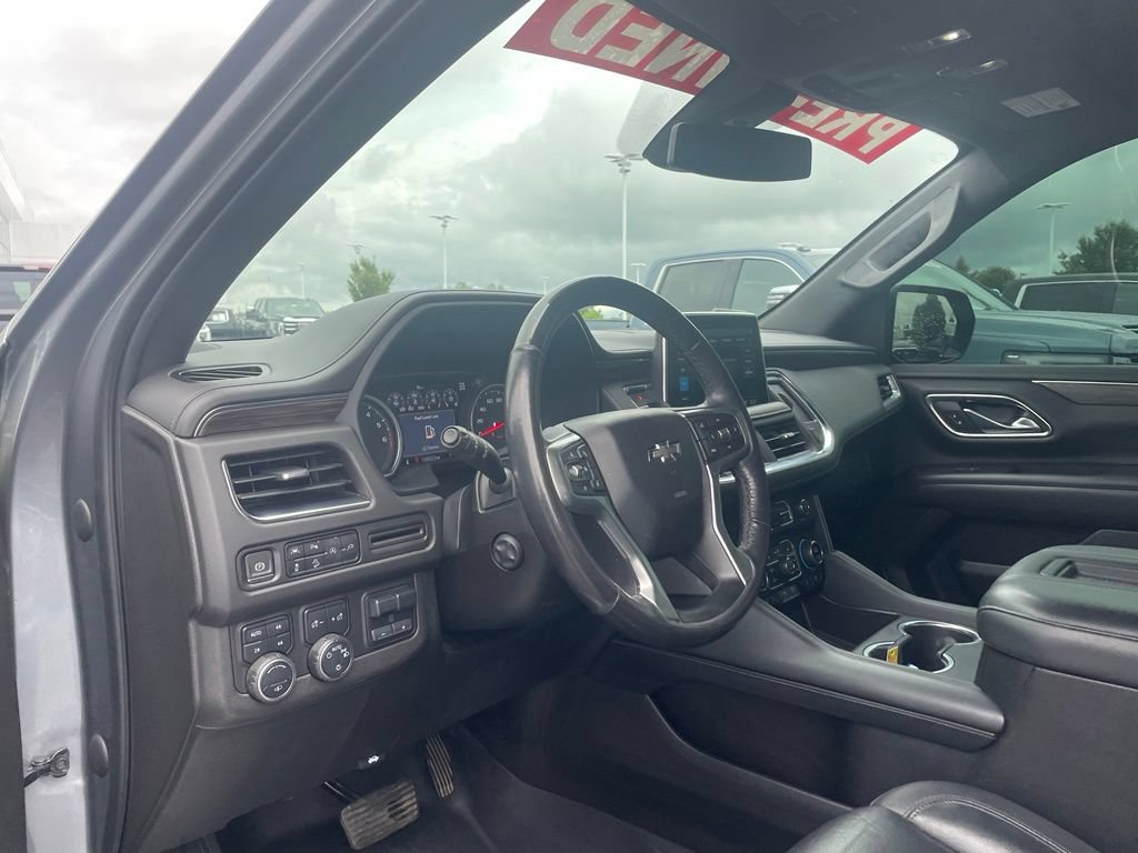 Used 2021 Chevrolet Tahoe Z71 w/ Z71 Off-Road Package AWD/4WD image 9