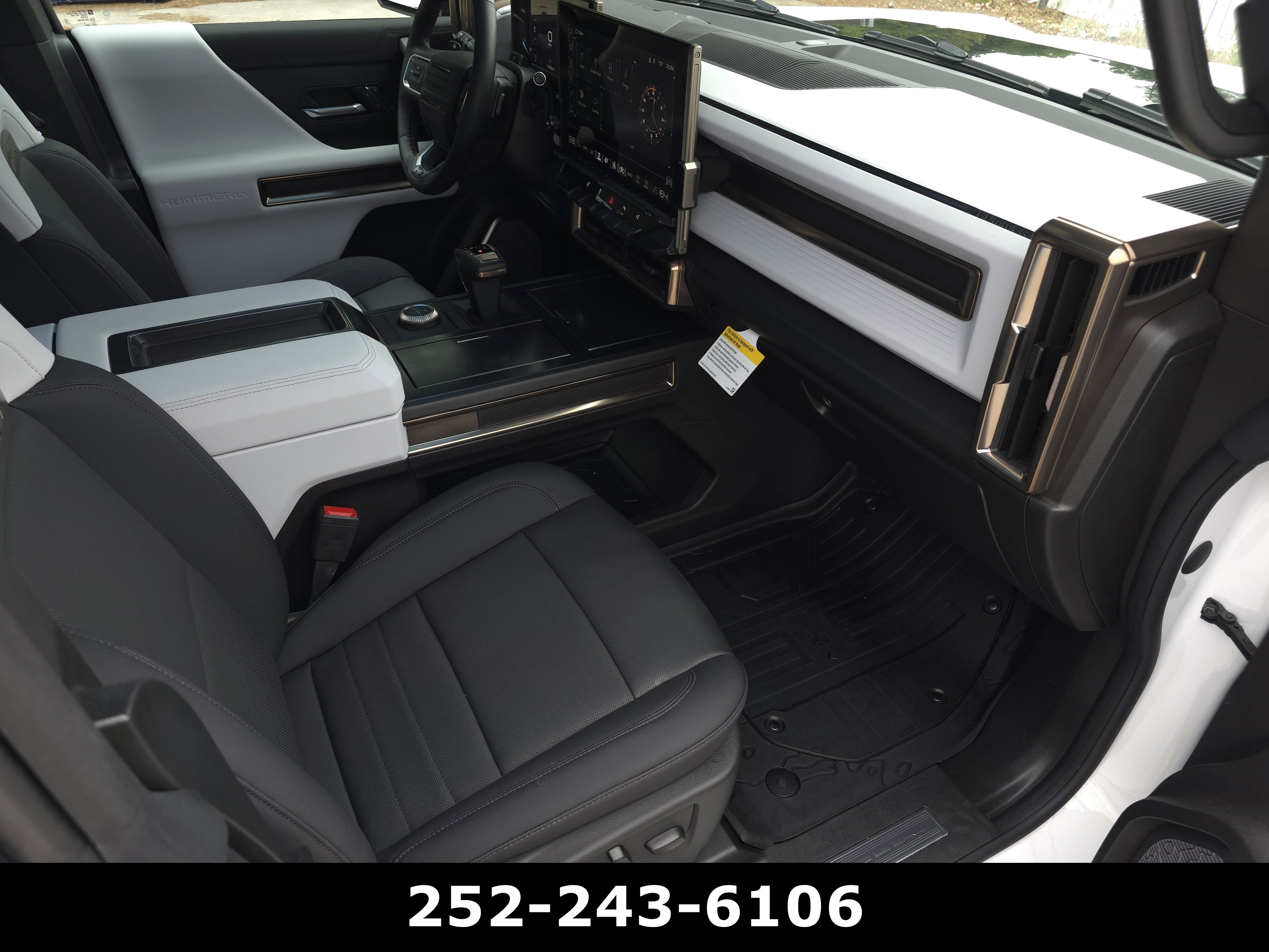 Used 2025 GMC Hummer EV 3X AWD/4WD image 55