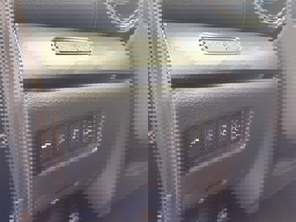 Used 2023 Nissan Maxima Platinum w/ Sport Mat Group image 16