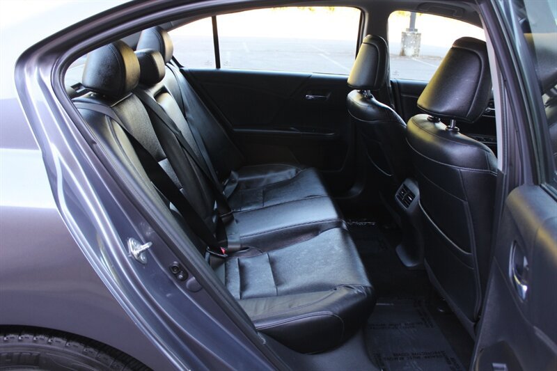 Used 2015 Honda Accord EX-L image 15
